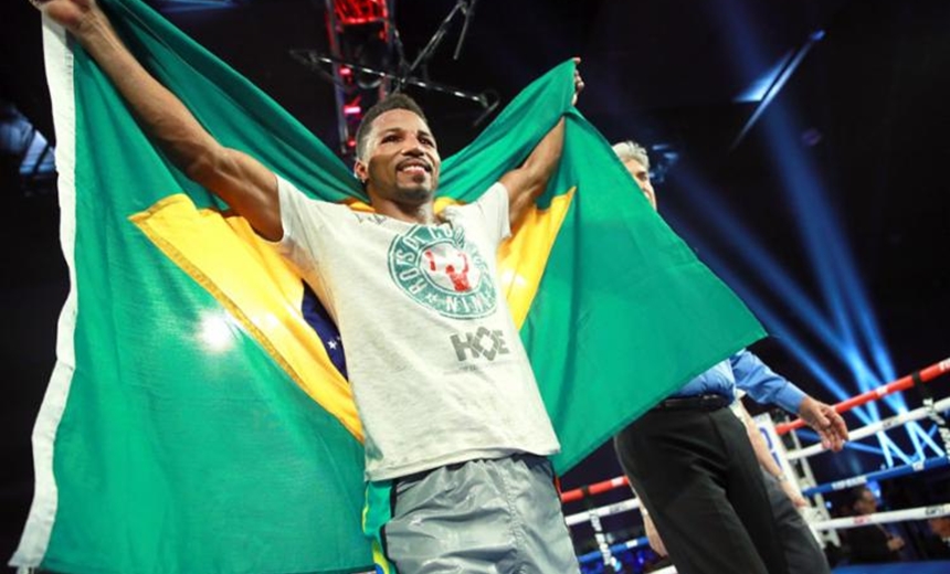 É da Bahia! Robson Conceição conquista título mundial de boxe e comemora: 'Somos campeões do mundo'