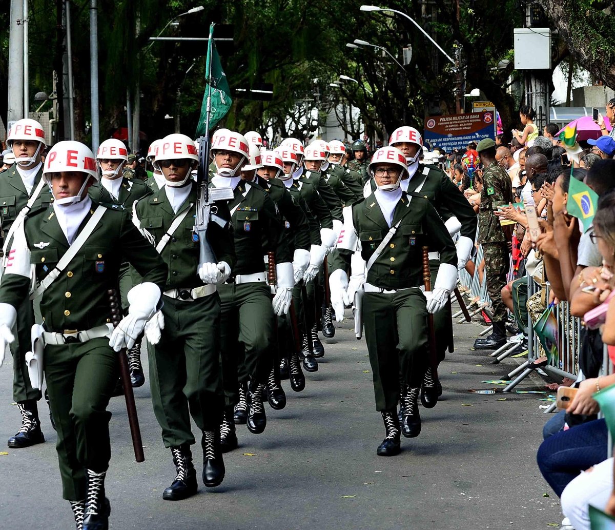 Em assembleia-geral, policiais civis e técnicos decidem não participar do desfile de 7 de Setembro