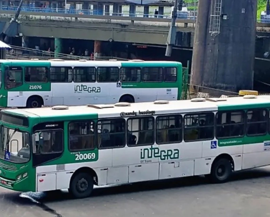 Após 24h de paralisação, sindicato dos Rodoviários convoca assembleia para quinta-feira