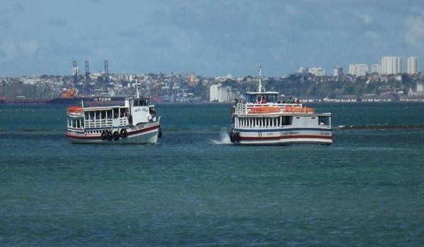 Com fluxo bom, travessia Salvador-Mar Grande opera com oito embarcações até às 19h30