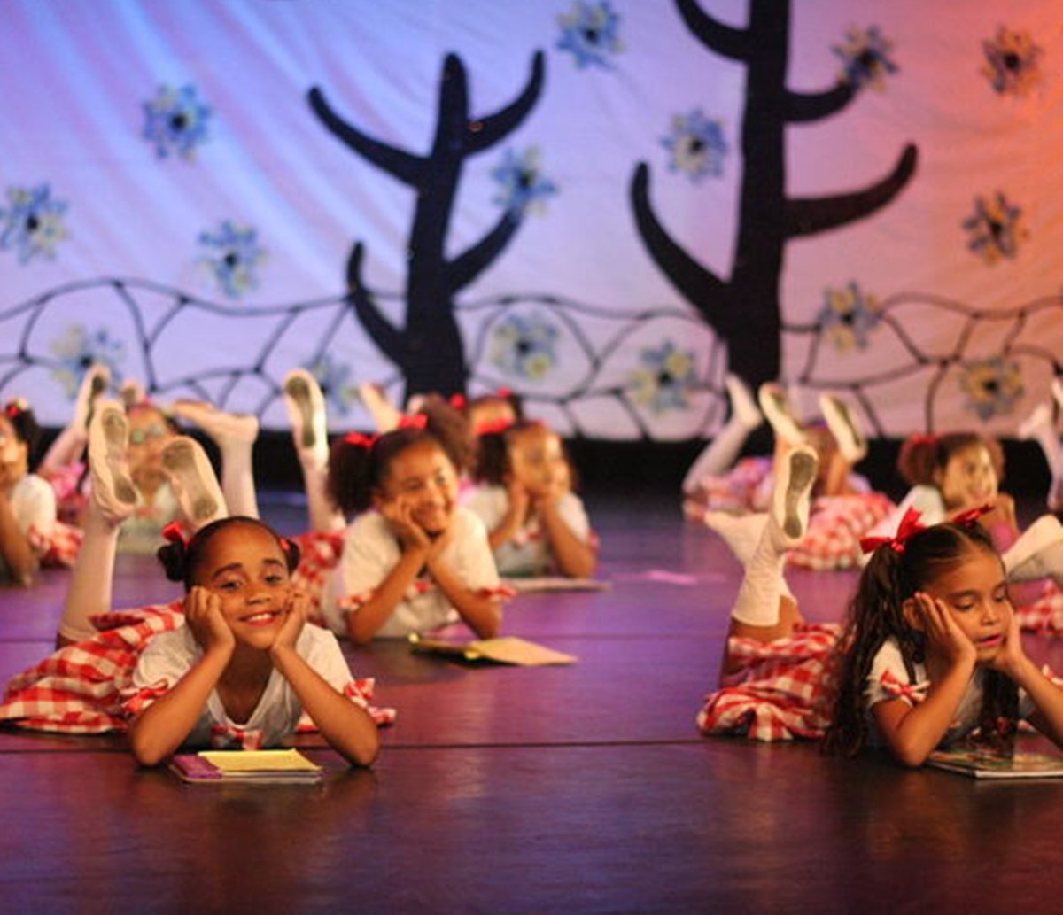 Escola de dança da Funceb tem vagas abertas para crianças; confira