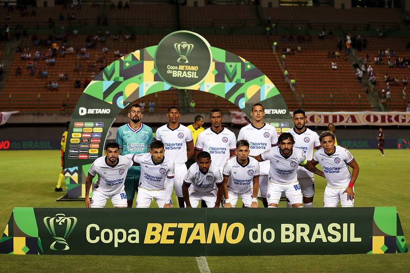 Favorito, Bahia pega o Camboriú, fora de casa, pela Copa do Brasil