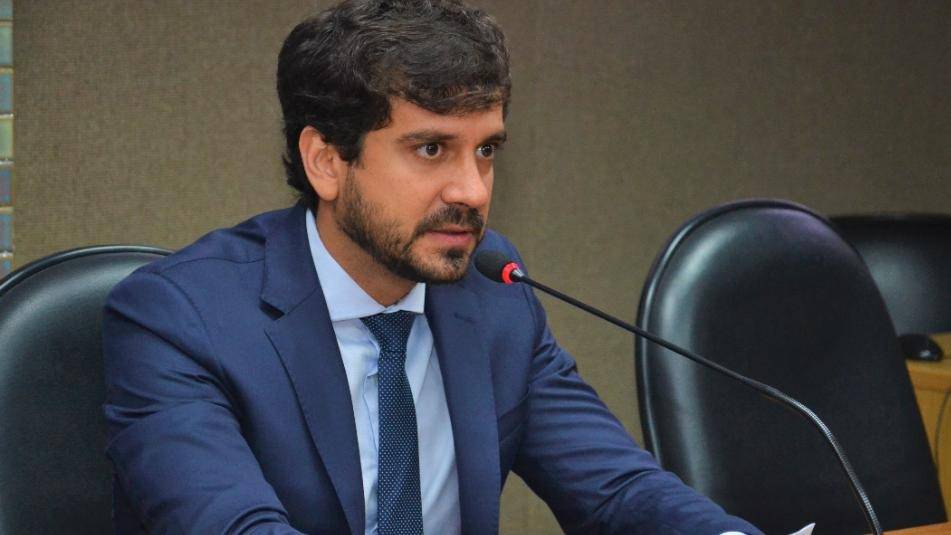 Deputado propõe redução de jornada de servidores públicos estaduais com deficiência