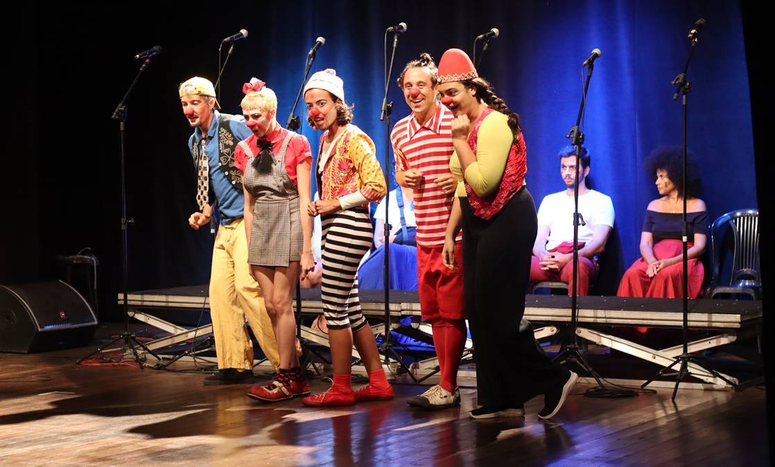 Salvador ganha novo espaço cultural com cursos de teatro