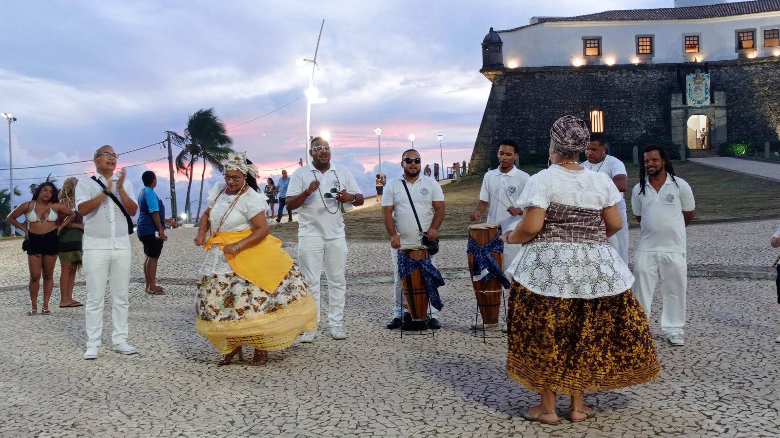 Projeto "d'O Som da Terra" realiza apresentações contra a intolerância religiosa