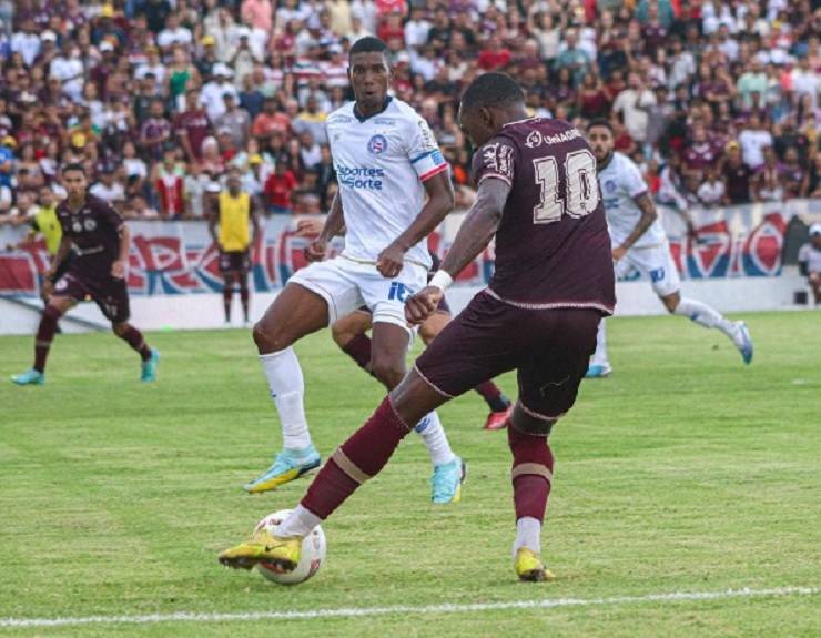 Baianão: Jacuipense e Bahia fazem bom jogo e empatam a primeira partida da decisão