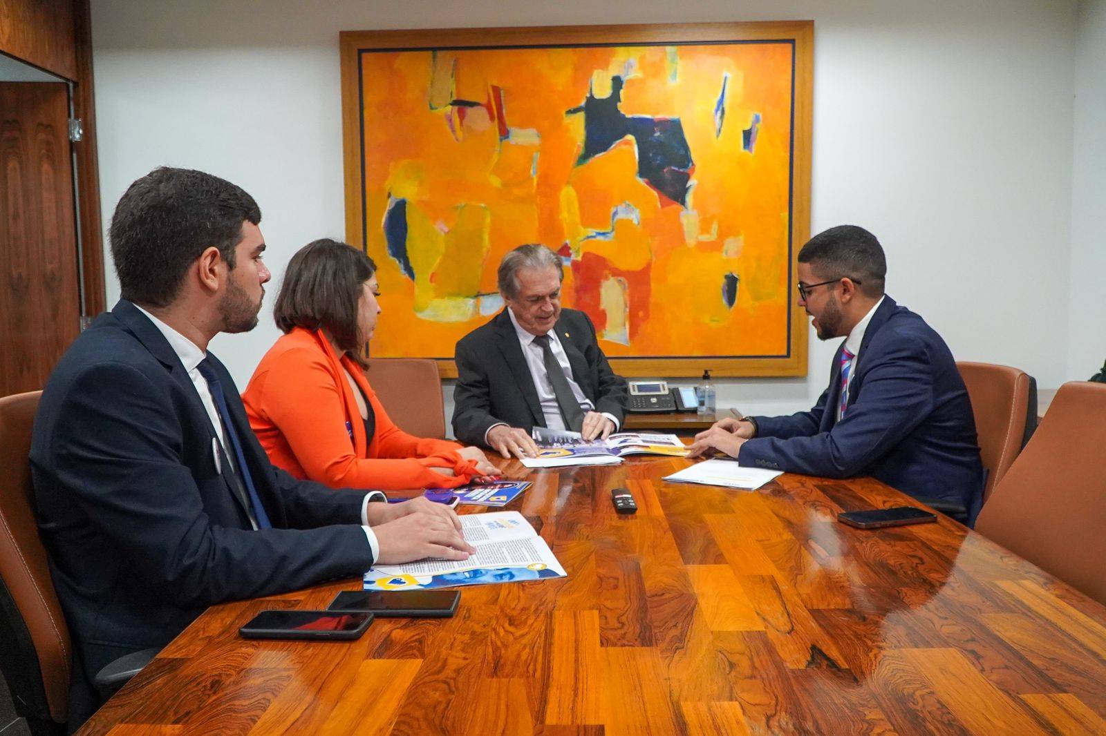 União Jovem do Brasil visita Congresso Nacional para apresentar balanço de eventos e propostas