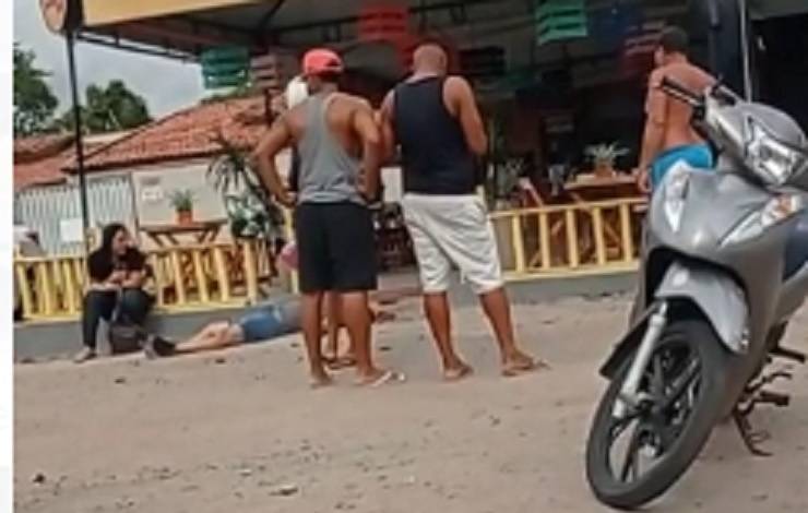 Empresário é assassinado na frente de restaurante em Feira de Santana