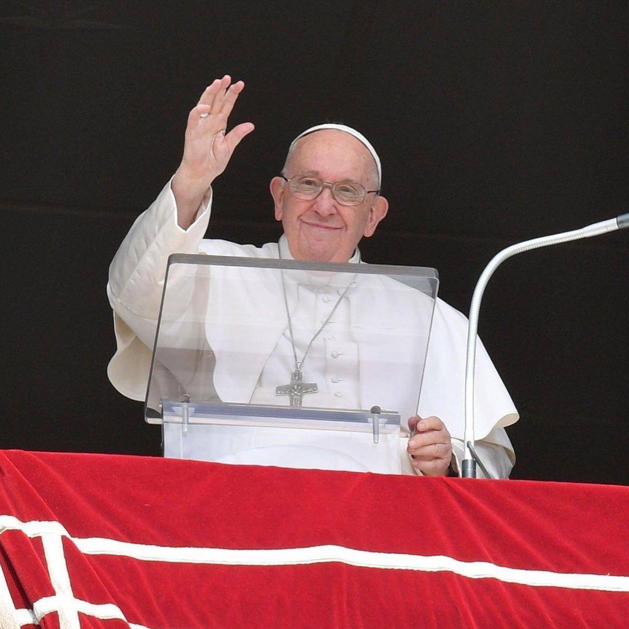 Papa Francisco tem boa recuperação após terapia respiratória