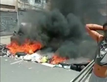 Moradores protestam em São Caetano após ação da PM que deixou dois feridos; "não teve paredão"