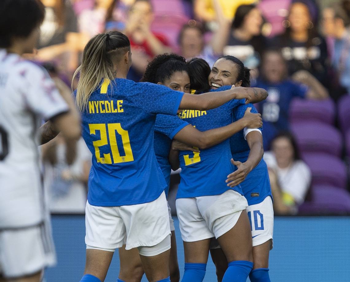 Bruno Reis confirma interesse de Salvador em sediar jogos da Copa do Mundo feminina em 2027