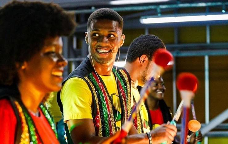 Olodum promove aula pública de percussão no Pelourinho neste sábado