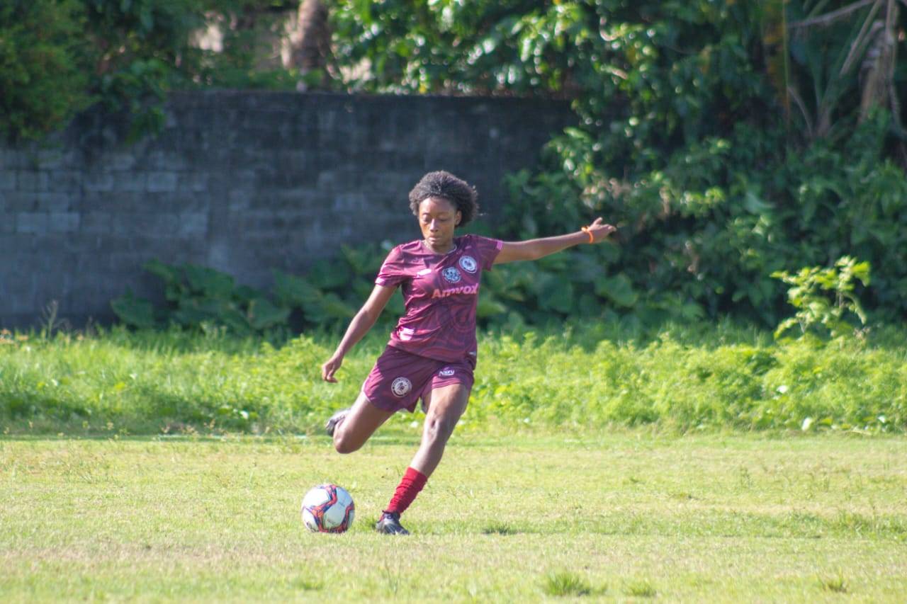 Jacuipense faz peneira para nova equipe de futebol feminino