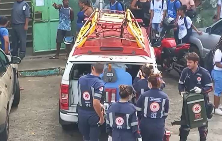 Jovem é preso após invadir escola com faca na Fazenda Grande I; aulas estão temporariamente suspensas