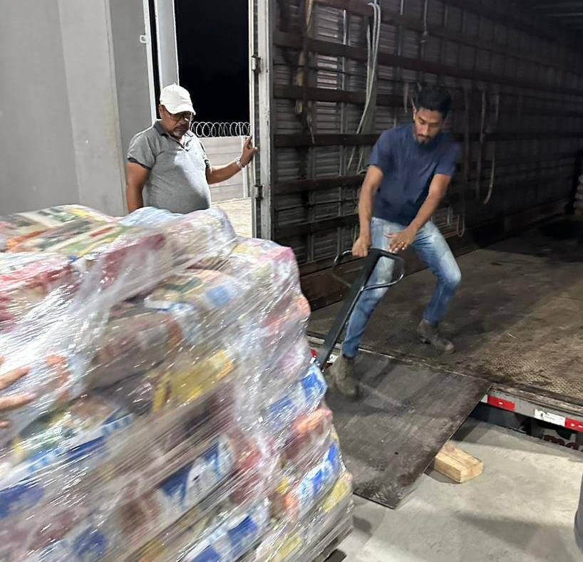 Kits de ajuda humanitária são enviados para cidades atingidas pela chuva no extremo sul da Bahia