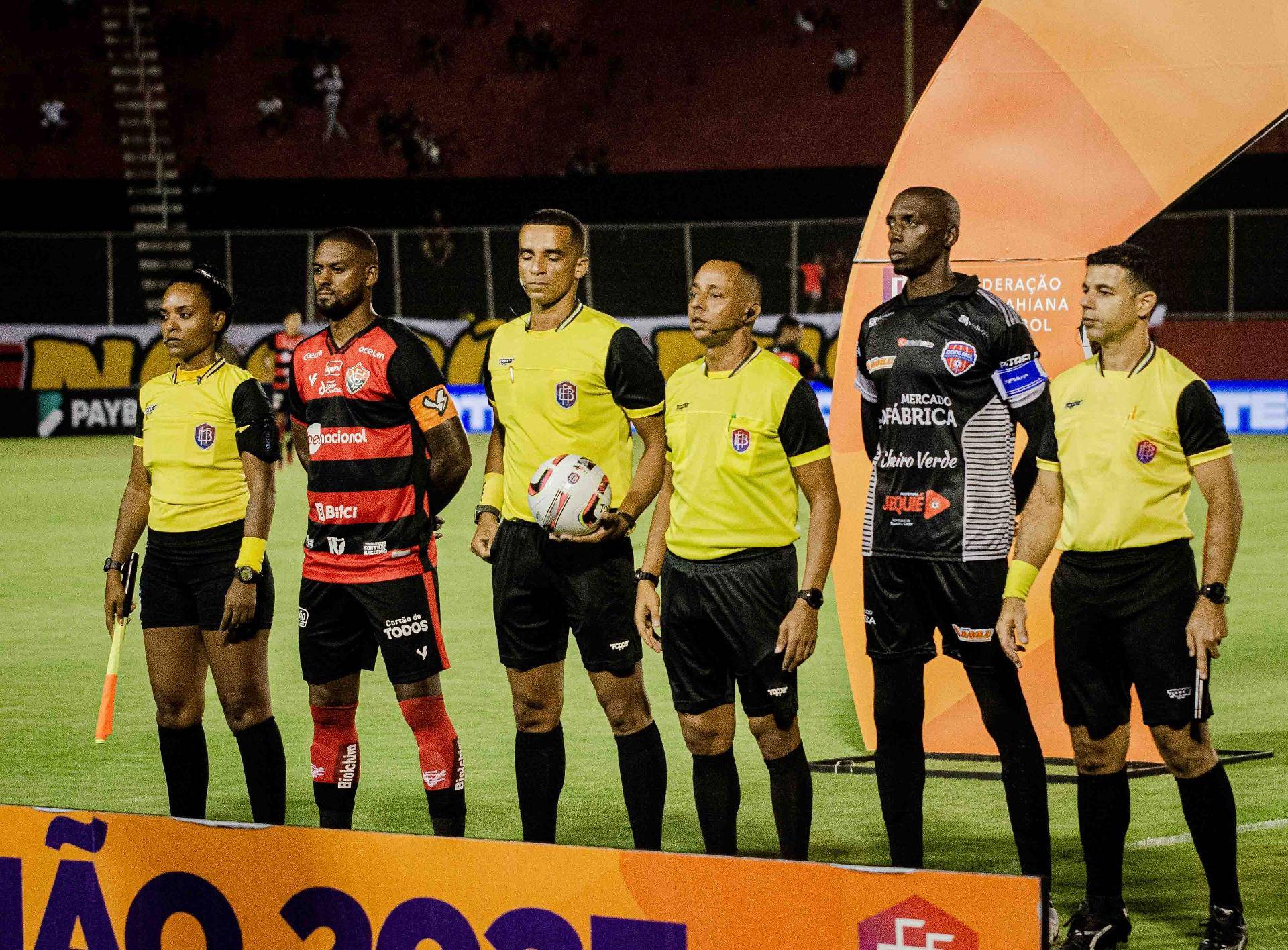 Vitória é absolvido da acusação de racismo em jogo do Campeonato Baiano