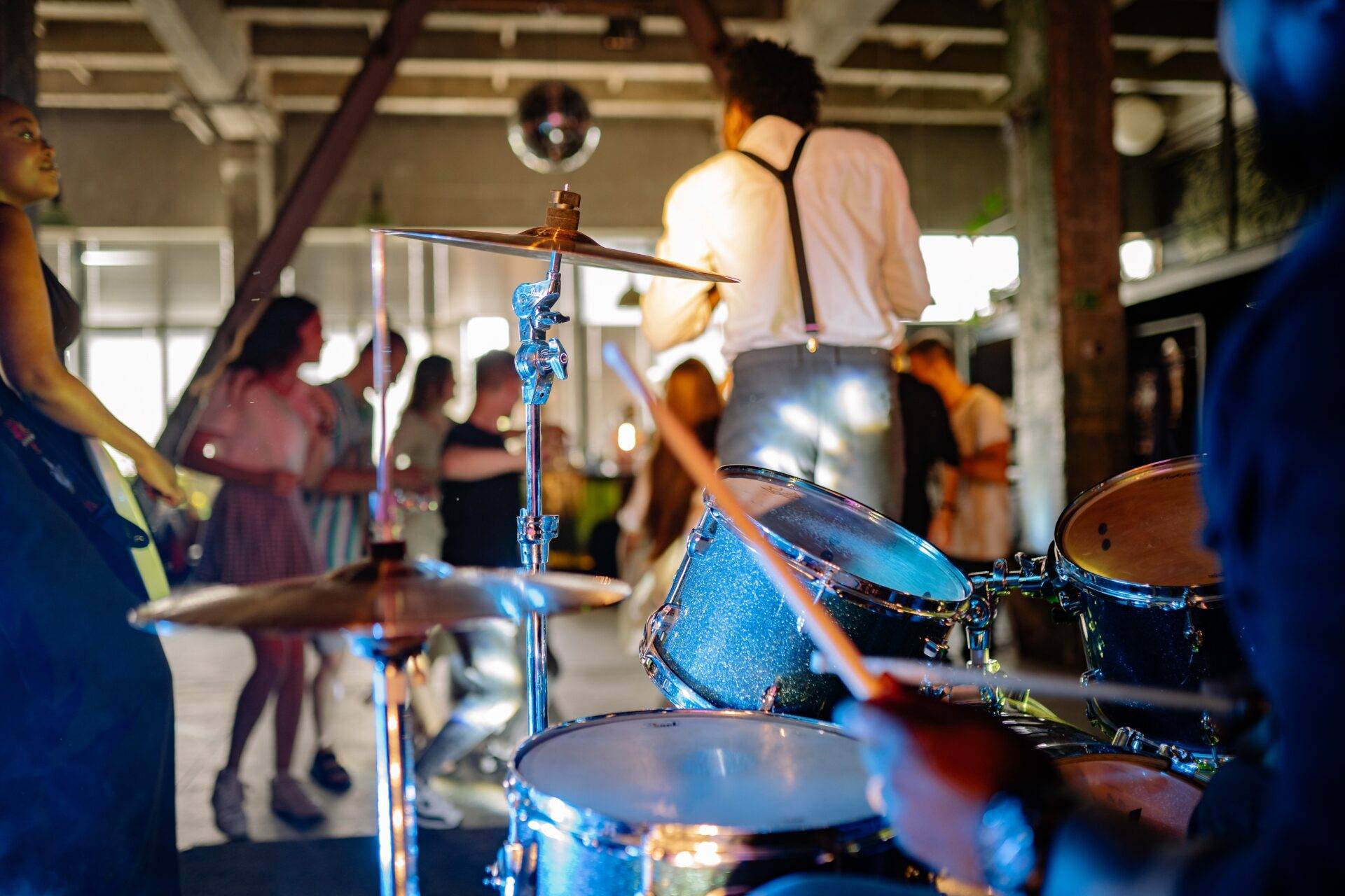 Justiça proíbe percussão em bares e restaurantes de Paulo Afonso