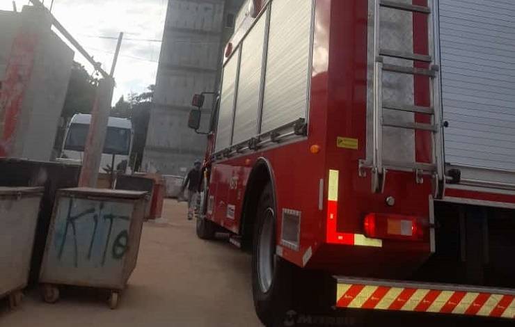 Vídeo mostra resgate de pintores em uma altura de 30 m, em Salvador; assista