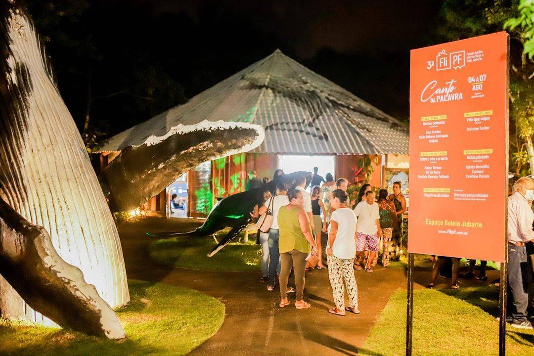 Festa Literária em Praia do Forte começa nesta quinta-feira; confira a programação