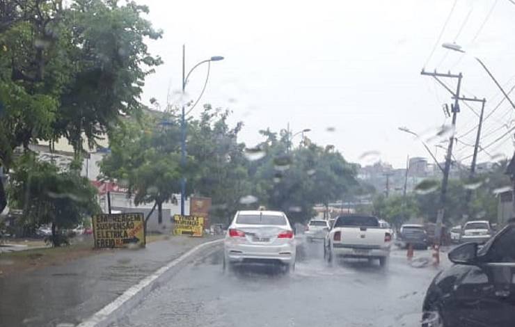 Salvador continua com chuva em períodos intercalados nesta sexta-feira; veja previsão