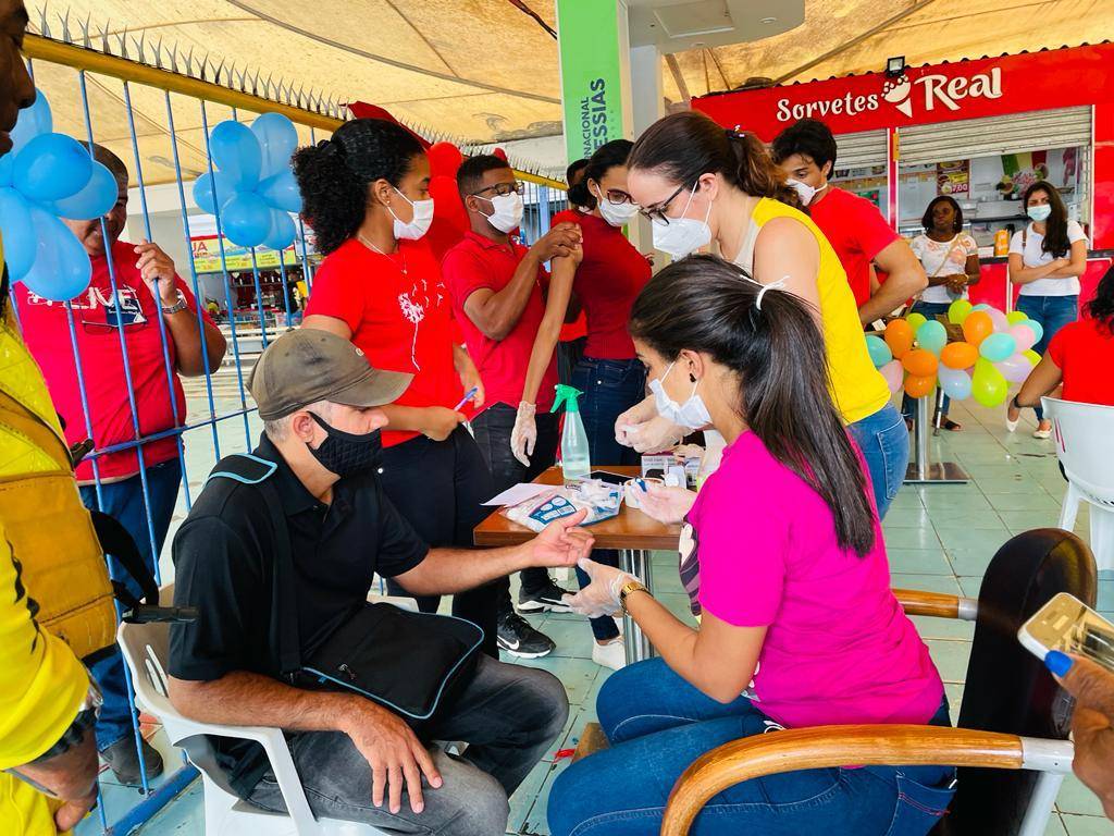 Feira de saúde oferece serviços gratuitos nos terminais São Joaquim e Bom Despacho do Ferry-Boat