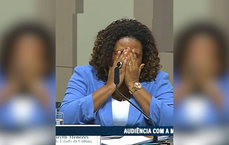 Margareth Menezes chora ao descobrir morte de Rita Lee durante sessão no Senado; veja vídeo