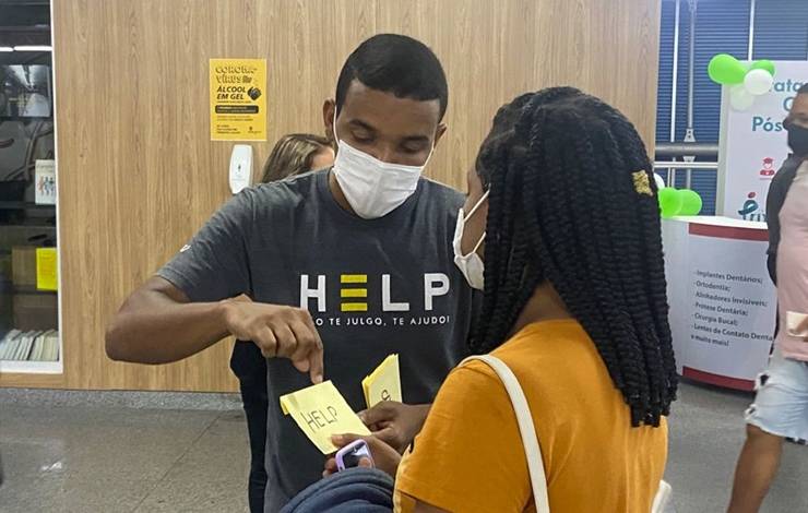 Cantinho do Desabafo: ação gratuita de acolhimento emocional acontece no metrô de Salvador