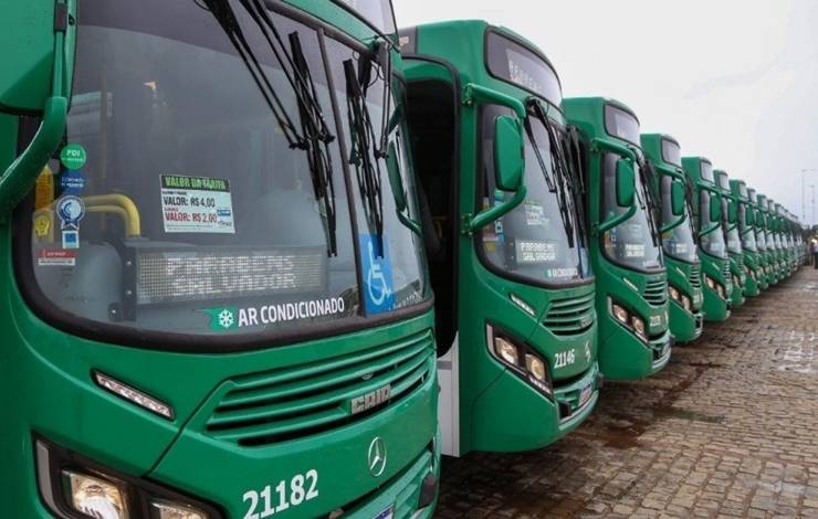 Rodoviários entram em estado de greve, mas ônibus seguem rodando; saiba mais