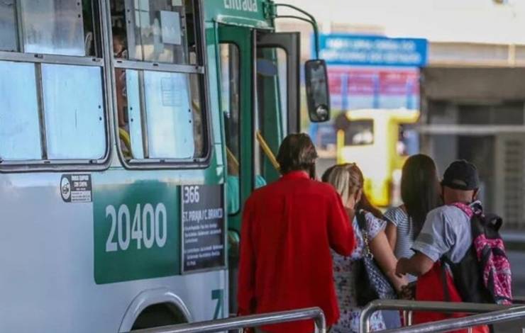 Brasil precisa investir R$ 295 bilhões em mobilidade urbana até 2042, aponta estudo