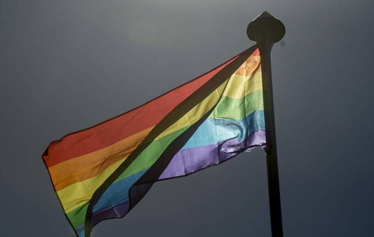 Ministério da Justiça aprova rito simplificado para refúgio de pessoas LGBTQIA+