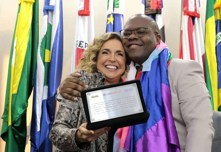 Ativista de Direitos Humanos, cantora Daniela Mercury é homenageada em Brasília