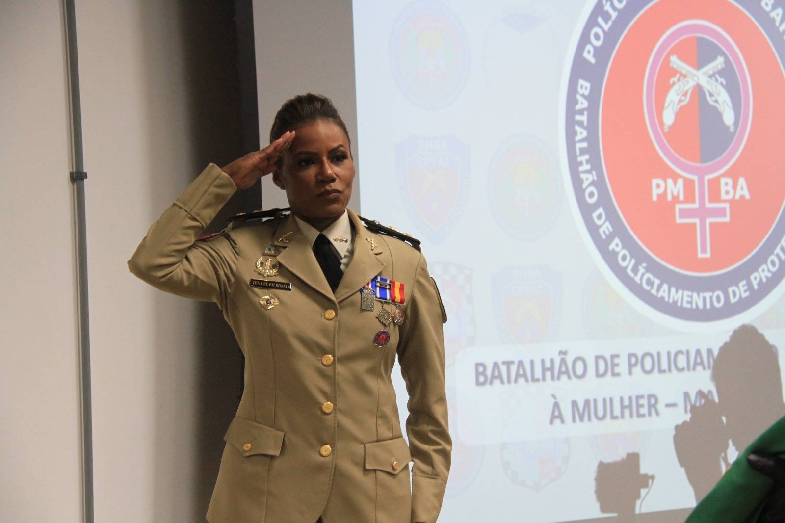 Mulher no comando: Roseli Ramos é a primeira a assumir batalhão da PM