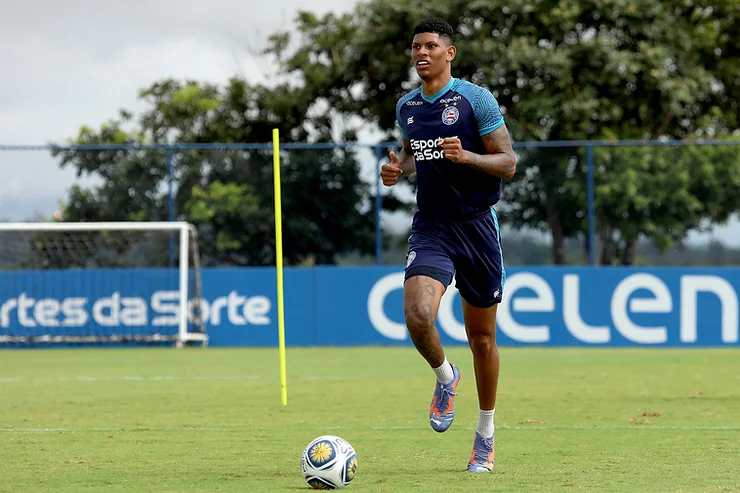 Bahia tem retorno de zagueiro para jogo contra o Palmeiras