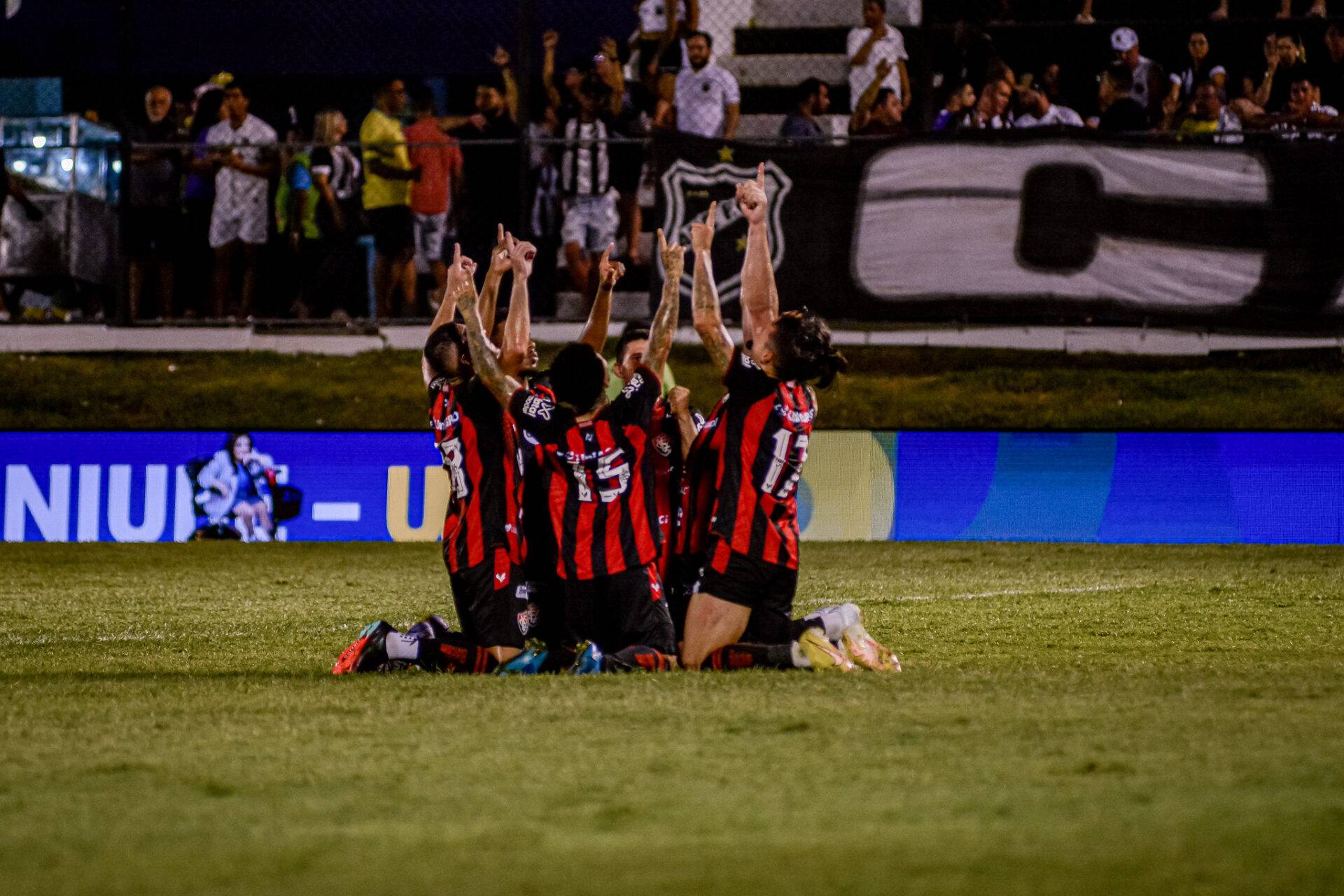 Vitória é melhor visitante da Série B; confira retrospecto