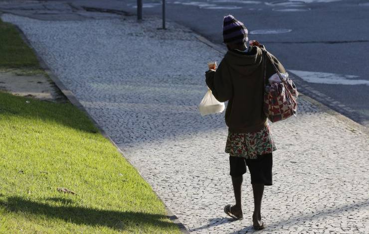 STF dá 120 dias para governo elaborar plano para população de rua