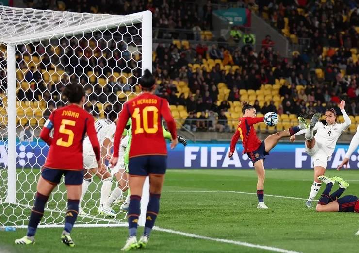 Copa Feminina: Espanha brilha com 3 gols em 6 minutos; confira jogos do 2º dia de competição