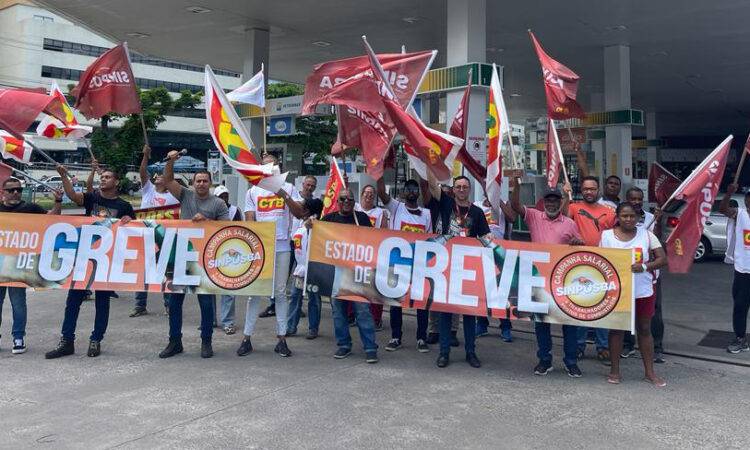 Trabalhadores de postos de combustíveis ameaçam entrar em greve; "patrões insistem em praticas abusivas"