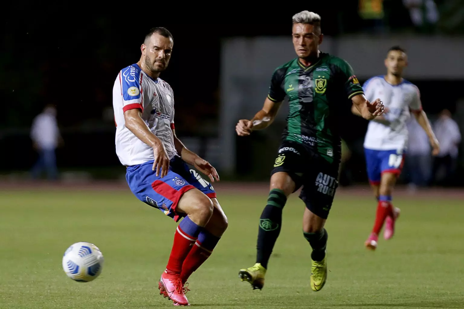 Nos último dez confrontos, Bahia venceu apenas dois jogos contra o América Mineiro