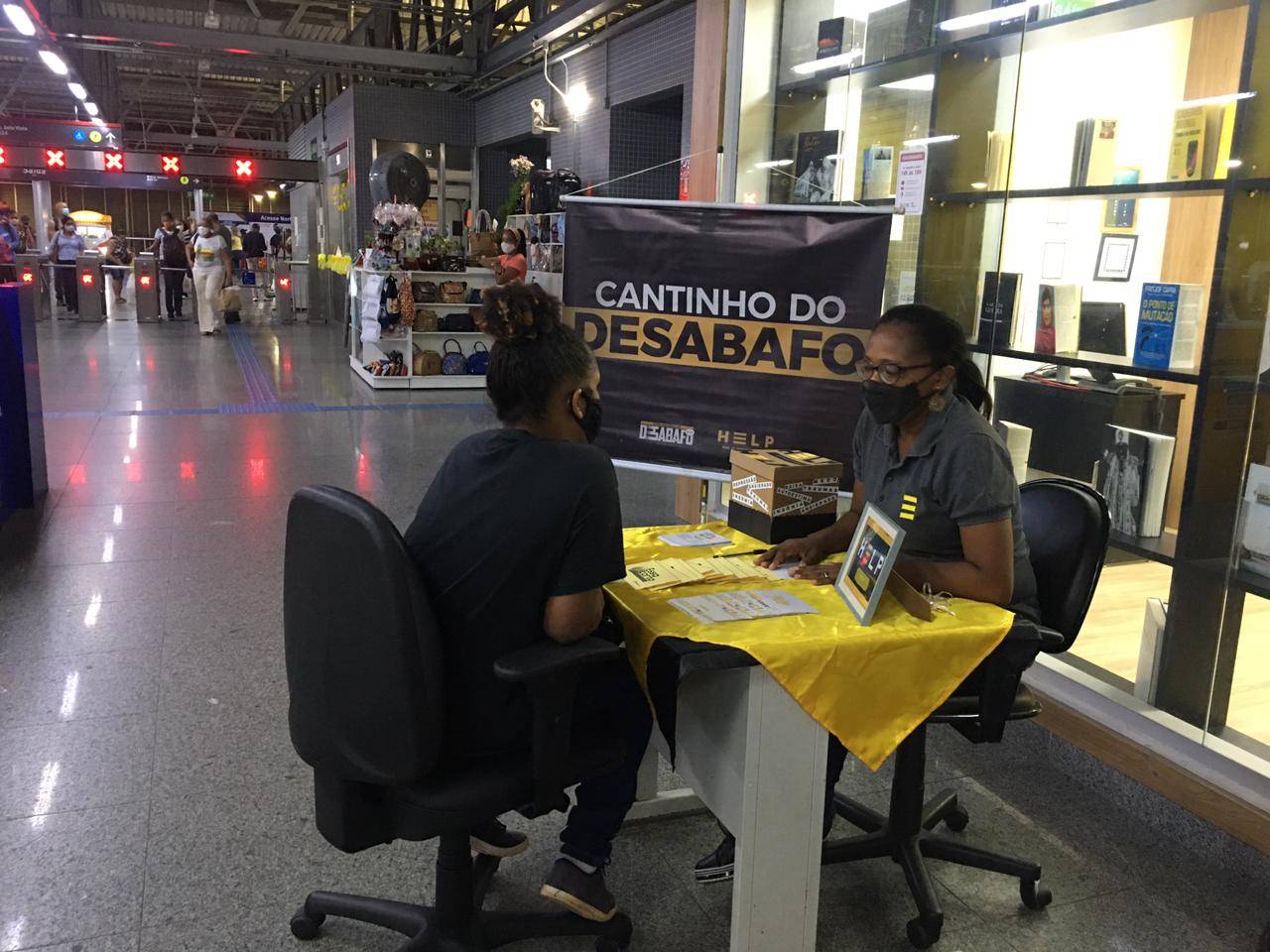 Setembro Amarelo: metrô da Bahia e HELP promovem ação de cuidado e valorização da vida