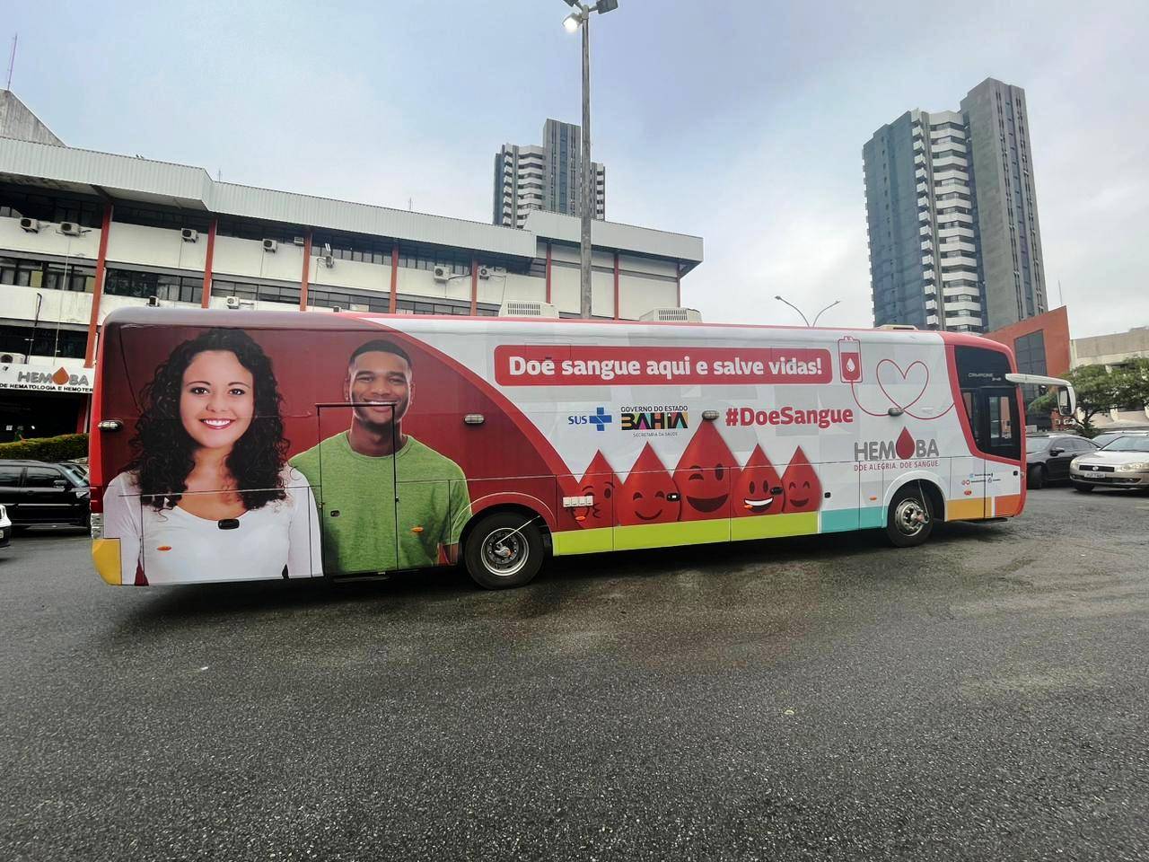 Com estoque crítico, Hemóveis atenderão na Estação da Lapa e shoppings em Salvador