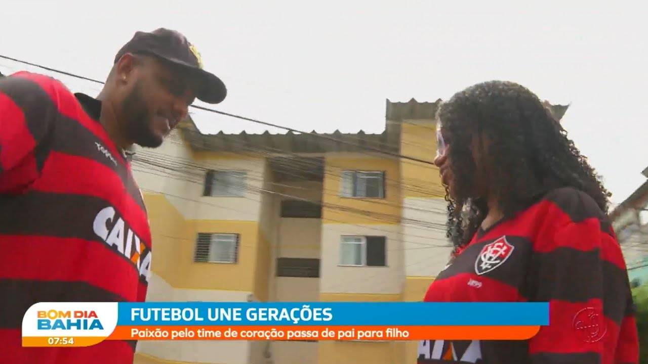 Futebol une gerações: paixão pelo time de coração passa dos pais para os filhos