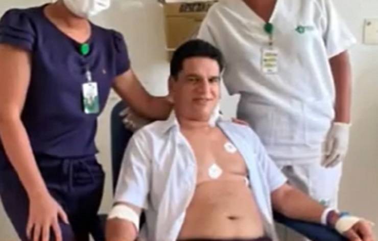 Vítima de tentativa de latrocínio, prefeito de Muritiba tem alta hospitalar