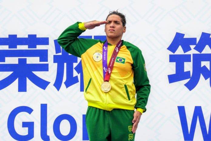 Ana Marcela Cunha fatura o bronze no Mundial Militar na Espanha