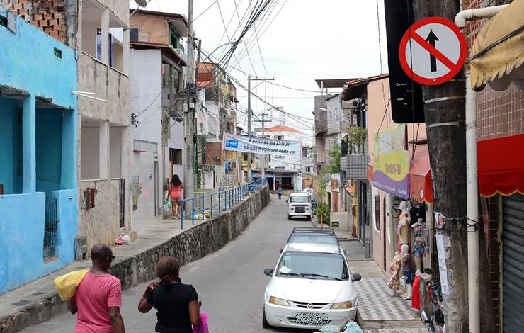 Homem morre durante troca de tiros no Engenho Velho de Brotas; Polícia Civil investiga