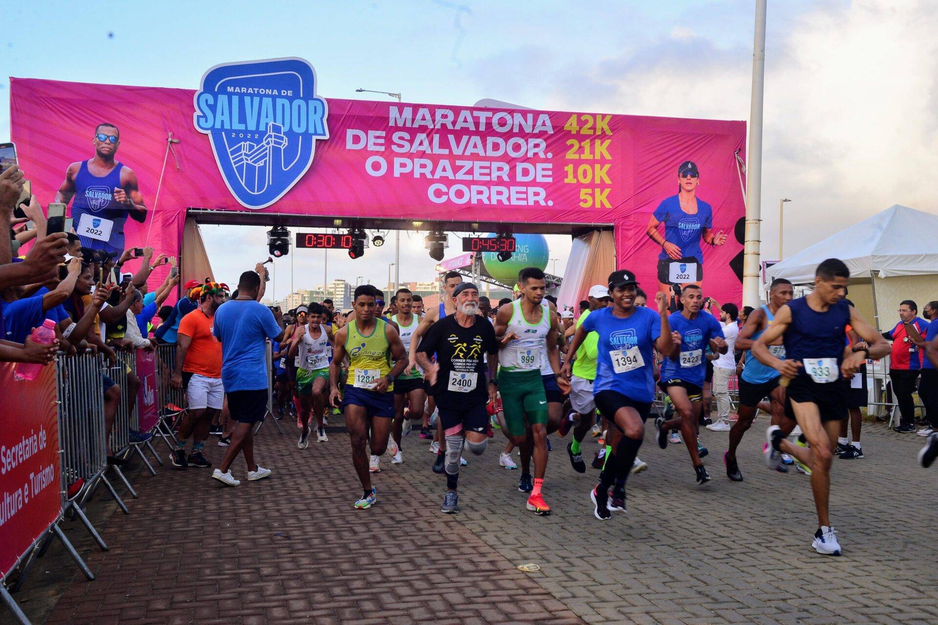 Maratona Salvador altera trânsito em pontos da orla e do Dique neste domingo