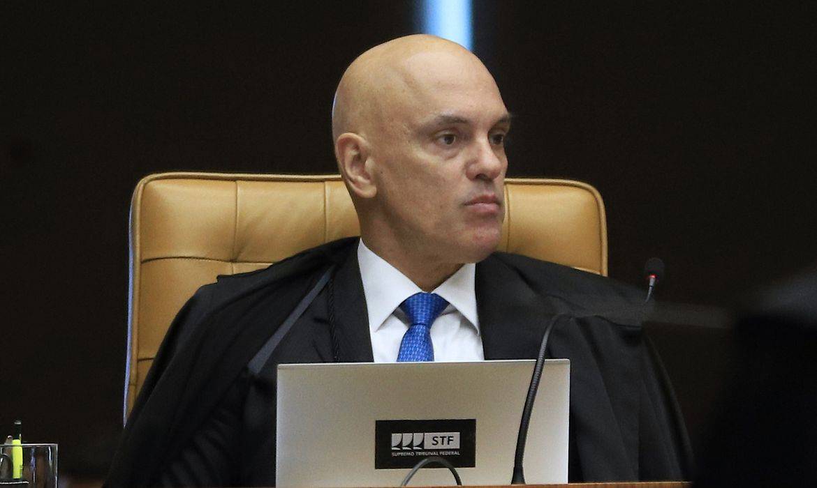 Alexandre de Moraes condena primeiro réu dos atos golpistas a 17 anos de prisão