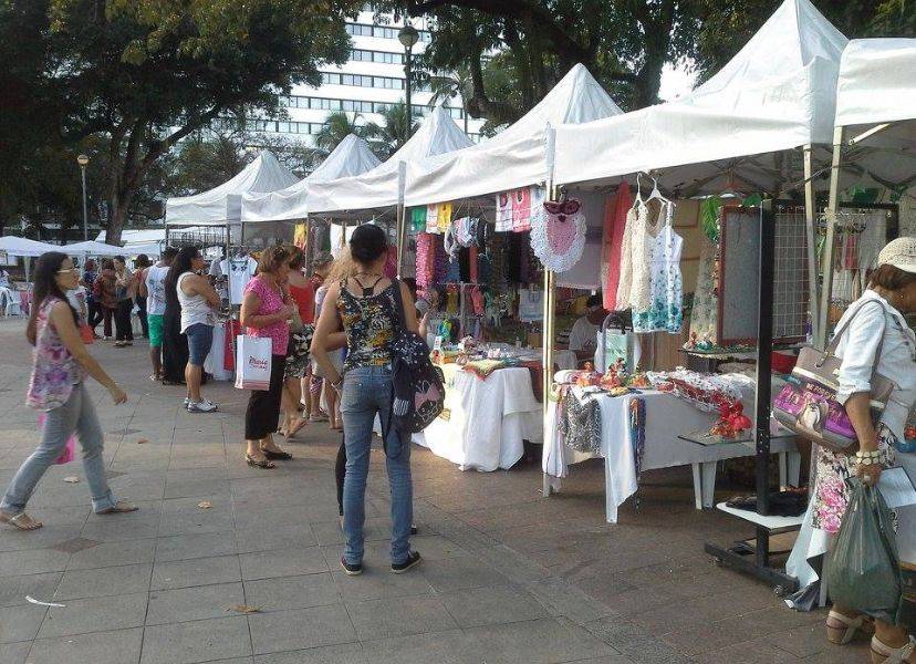 Praça do Campo Grande recebe mais uma edição da tradicional Feira de Artes na Primavera