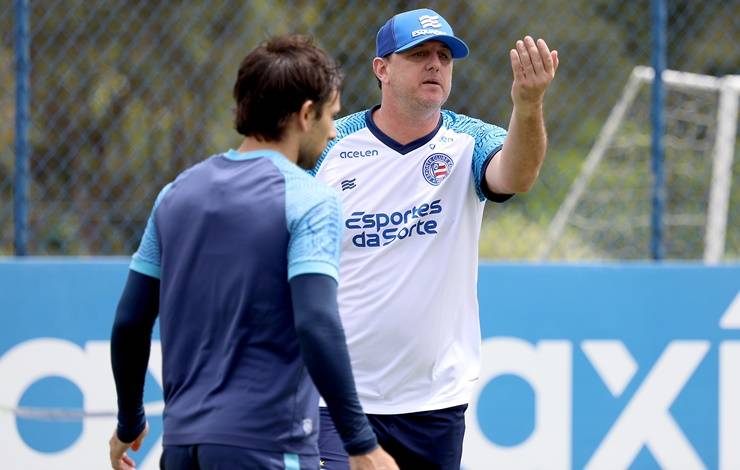 'Vocês têm vontade de vencer', diz Rogério Ceni aos jogadores em primeiro dia como técnico do Bahia