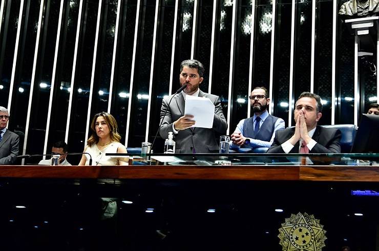 Aprovado no Senado, marco temporal para terras indígenas segue para sanção