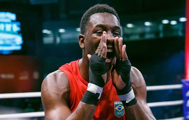 Medalha para o Brasil: baiano Keno Marley ganha nas quartas de finais no boxe e já garante medalha de bronze